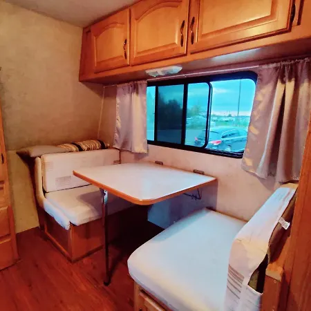 American Camper In - Private Campsite *